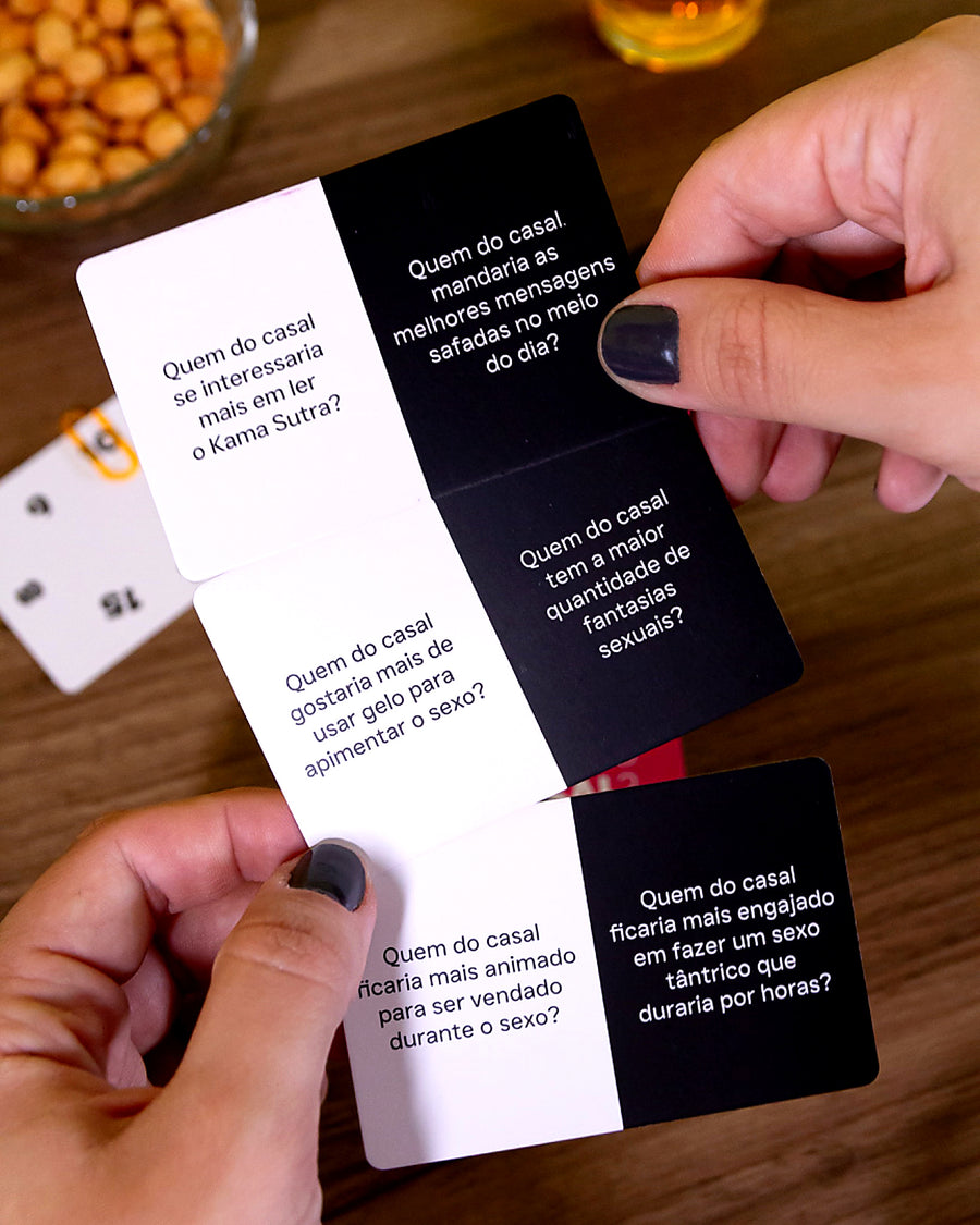 Jogo de Cartas Quem do Casal - versão Picante