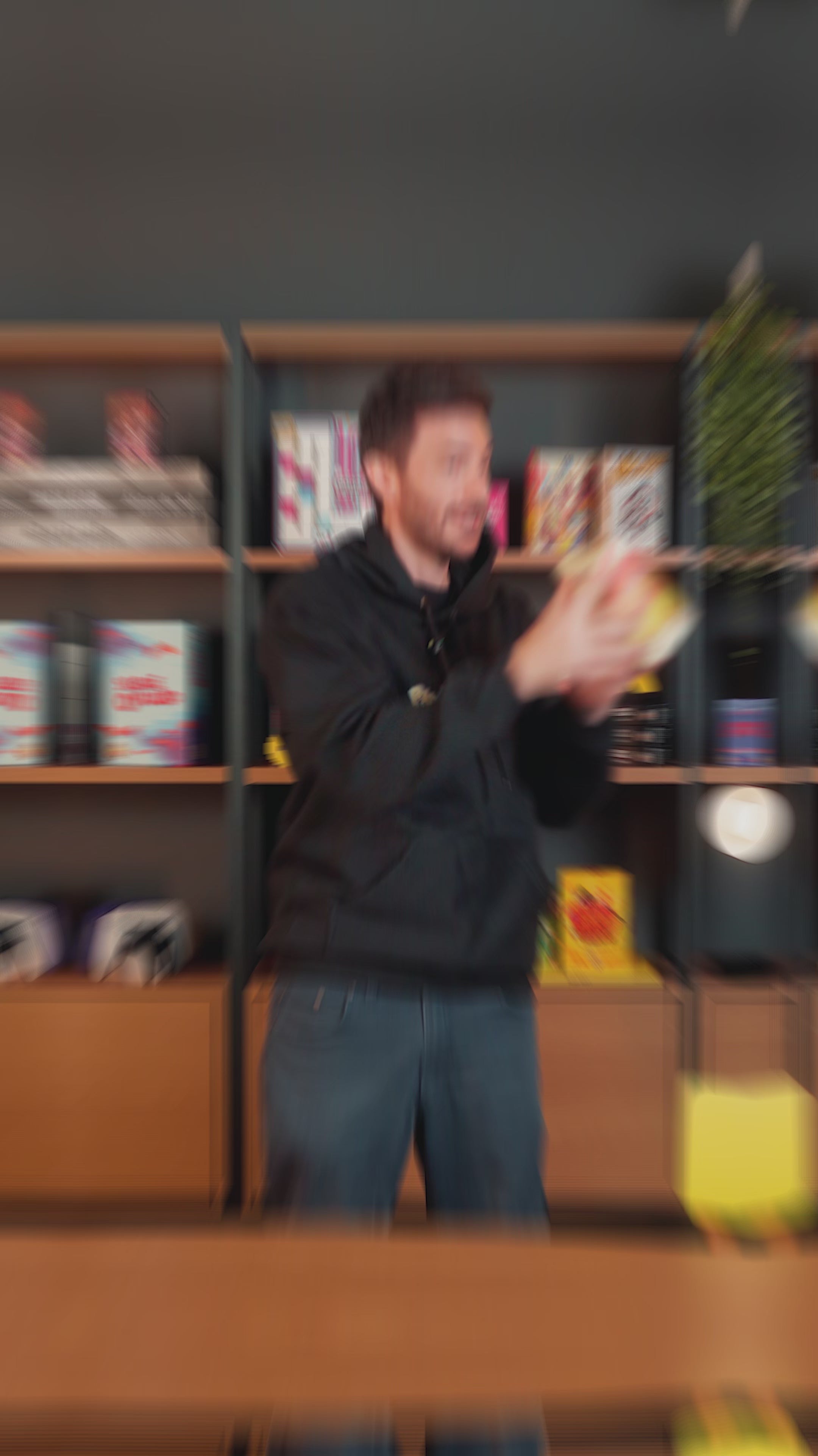 Carregar vídeo: 